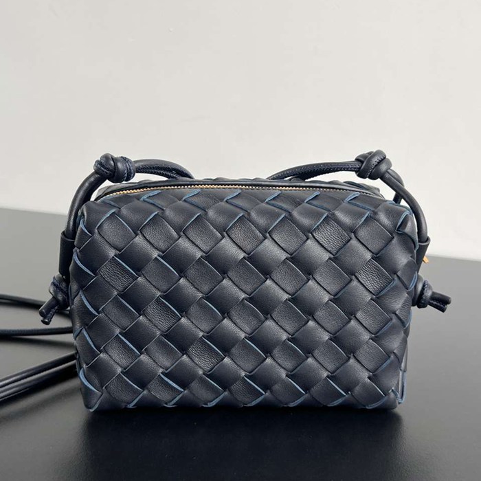 BV ショルダーバッグ レザー ハンドバッグ カメラバッグ 17×10×6cm BV ショルダーバッグ レザー ハンドバッグ カメラバッグ 17×10×6cm