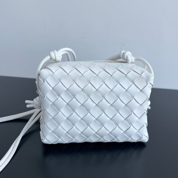 BV ショルダーバッグ レザー ハンドバッグ カメラバッグ 17×10×6cm BV ショルダーバッグ レザー ハンドバッグ カメラバッグ 17×10×6cm