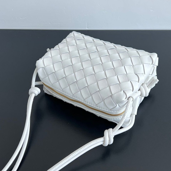 BV ショルダーバッグ レザー ハンドバッグ カメラバッグ 17×10×6cm