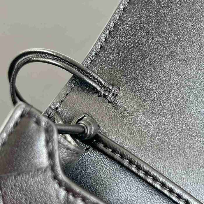 BV ショルダーバッグ レザー ハンドバッグ アンディアーモ 19×13×2cm