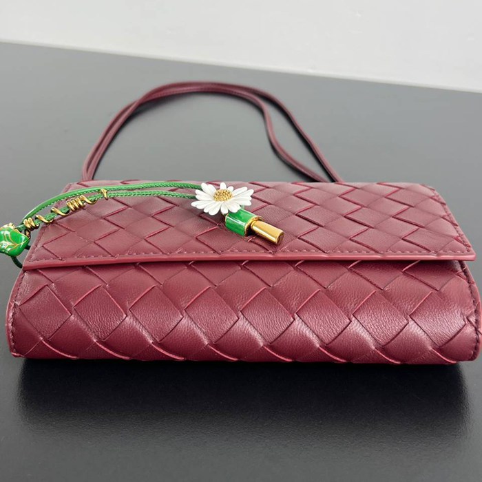 BV ショルダーバッグ レザー ハンドバッグ アンディアーモ 19×13×2cm