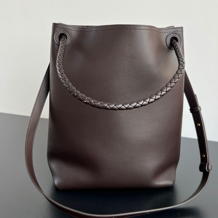 BV ショルダーバッグ レザー ハンドバッグ アンディアーモ 34×24×12cm