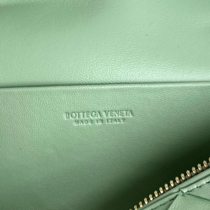 BV ショルダーバッグ レザー ポーチ 化粧ポーチ 22×12.5×5cm
