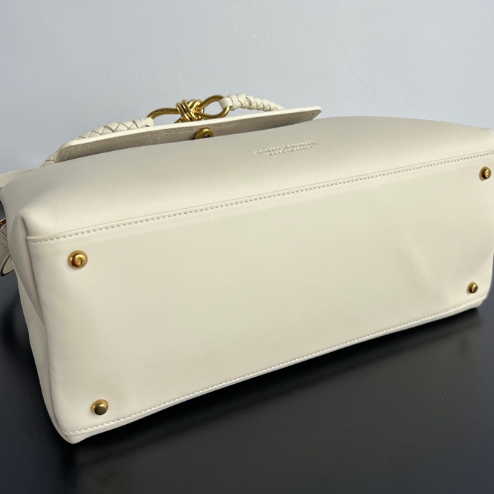 BV ショルダーバッグ レザー ハンドバッグ チャオチャオ 34×26×15cm