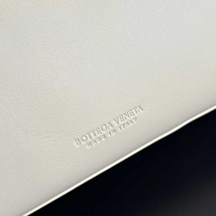 BV ショルダーバッグ レザー ハンドバッグ チャオチャオ 34×26×15cm