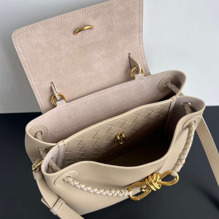 BV ショルダーバッグ レザー ハンドバッグ チャオチャオ 26×19×10.5cm
