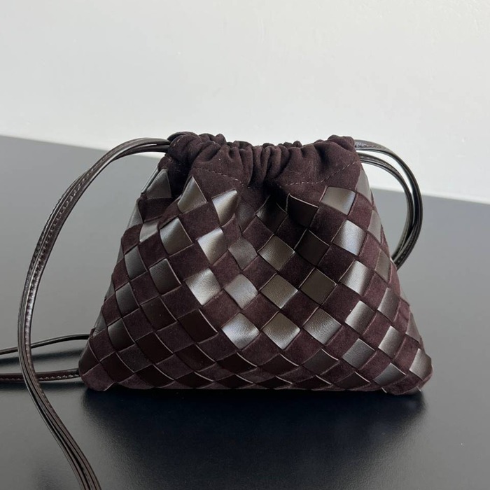 BV トートバッグ レザー ショルダーバッグ 抽繩 ダストバッグ 21×16.6×1cm BV トートバッグ レザー ショルダーバッグ 抽繩 ダストバッグ 21×16.6×1cm