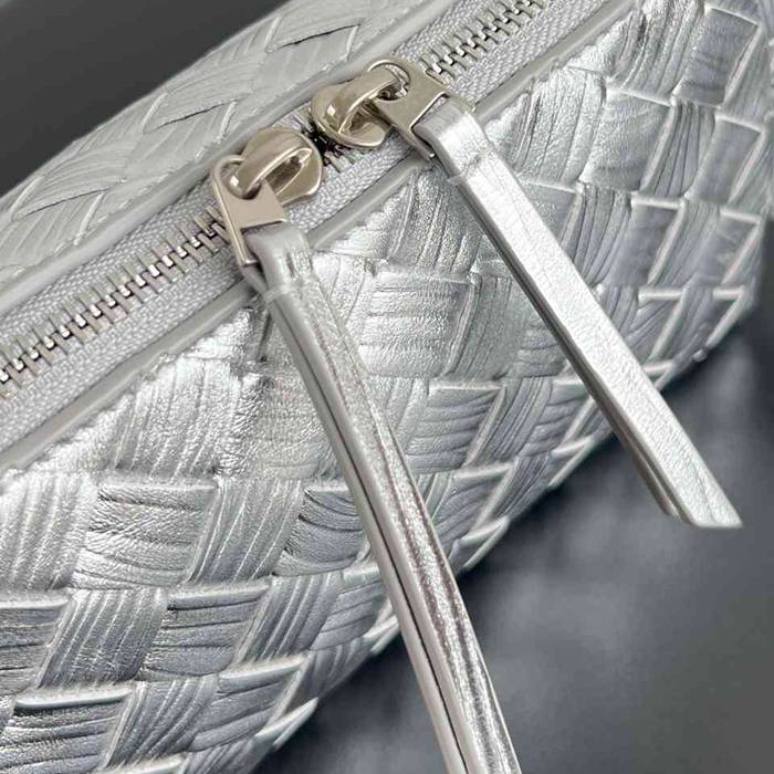 BV ショルダーバッグ レザー ハンドバッグ コンサート 18.5×11.5×8.5cm