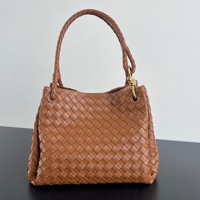 BV ショルダーバッグ レザー ハンドバッグ パラシュート 30×26×20cm BV ショルダーバッグ レザー ハンドバッグ パラシュート 30×26×20cm
