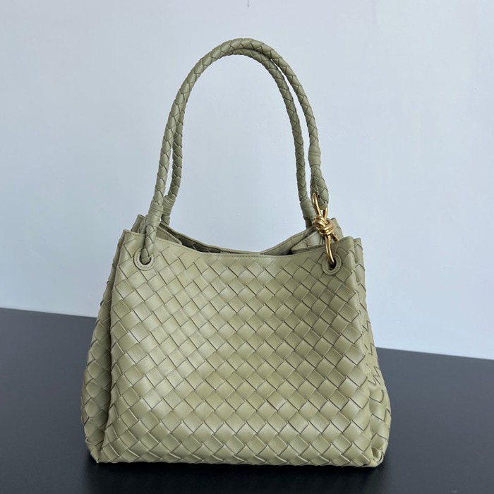 BV ショルダーバッグ レザー ハンドバッグ パラシュート 30×26×20cm BV ショルダーバッグ レザー ハンドバッグ パラシュート 30×26×20cm