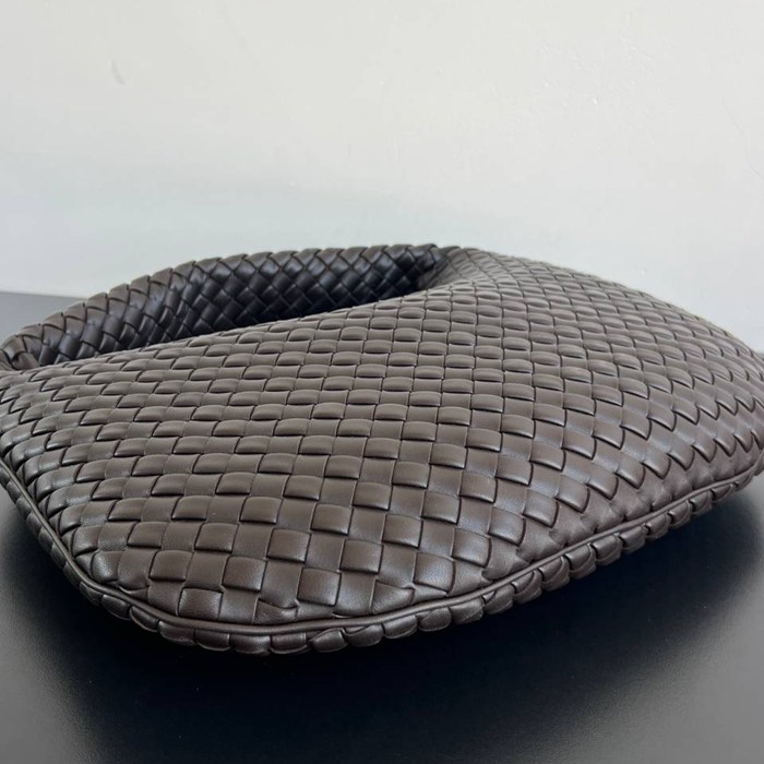 BV ショルダーバッグ レザー ハンドバッグ ヴェネタ 44×28×5cm