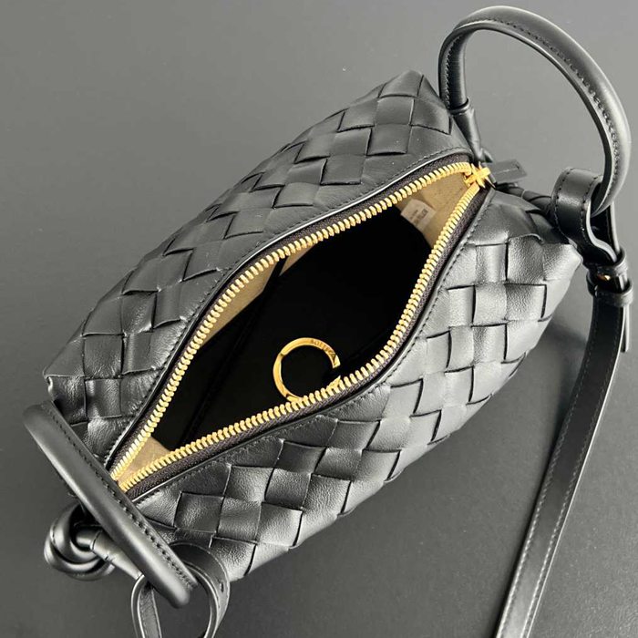 BV ショルダーバッグ レザー ハンドバッグ ループ 19×12×9cm