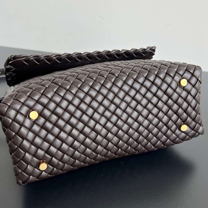 BV ショルダーバッグ レザー ハンドバッグ パッティ 19×26×11cm