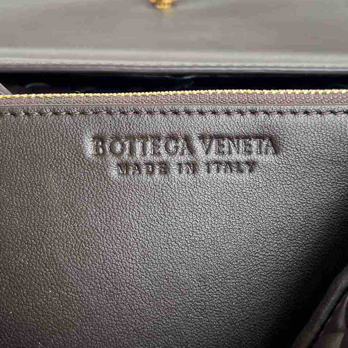 BV ショルダーバッグ レザー ハンドバッグ パッティ 19×26×11cm