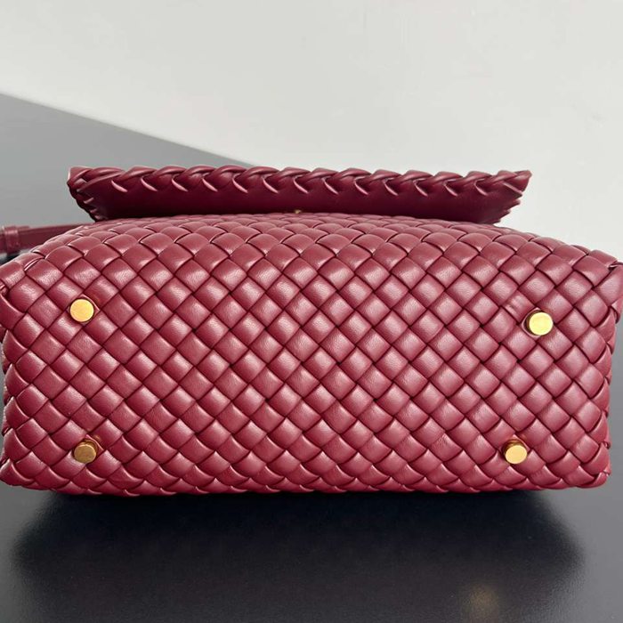 BV ショルダーバッグ レザー ハンドバッグ パッティ 19×26×11cm