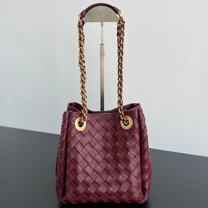 BV ショルダーバッグ レザー ハンドバッグ パラシュート 21×17×16.5cm BV ショルダーバッグ レザー ハンドバッグ パラシュート 21×17×16.5cm