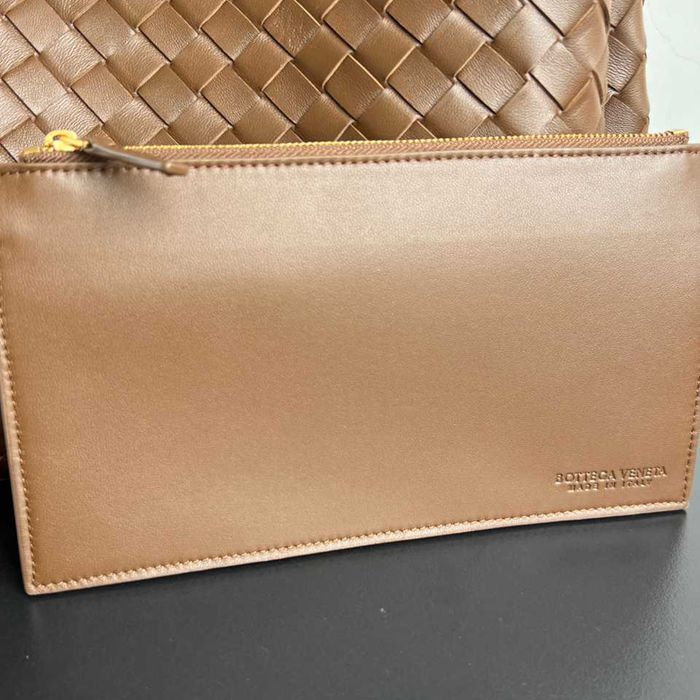 BV ショルダーバッグ レザー ハンドバッグ カンパーナ 39×25×18.5cm