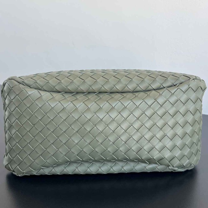 BV ショルダーバッグ レザー ハンドバッグ カンパーナ 39×25×18.5cm