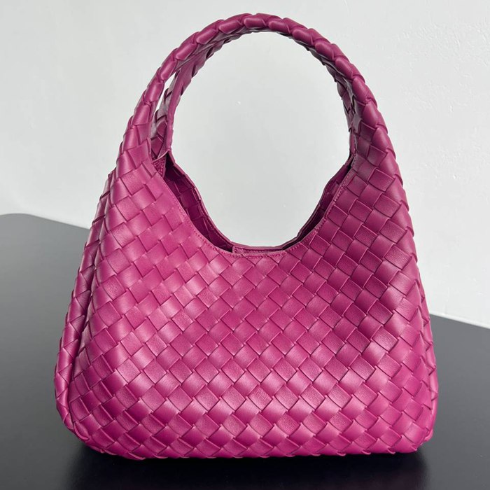 BV ショルダーバッグ レザー ハンドバッグ カンパーナ 33×20×16.5cm BV ショルダーバッグ レザー ハンドバッグ カンパーナ 33×20×16.5cm