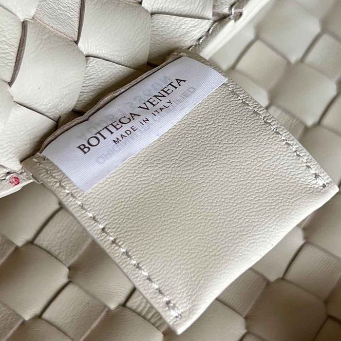 BV ショルダーバッグ レザー ハンドバッグ カンパーナ 33×20×16.5cm