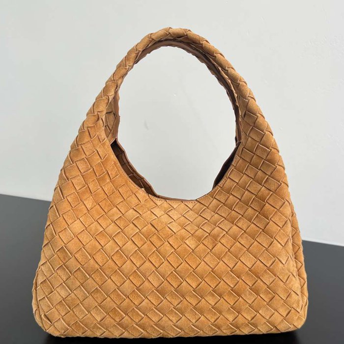 BV ショルダーバッグ スエード ハンドバッグ カンパーナ 33×20×16.5cm BV ショルダーバッグ スエード ハンドバッグ カンパーナ 33×20×16.5cm