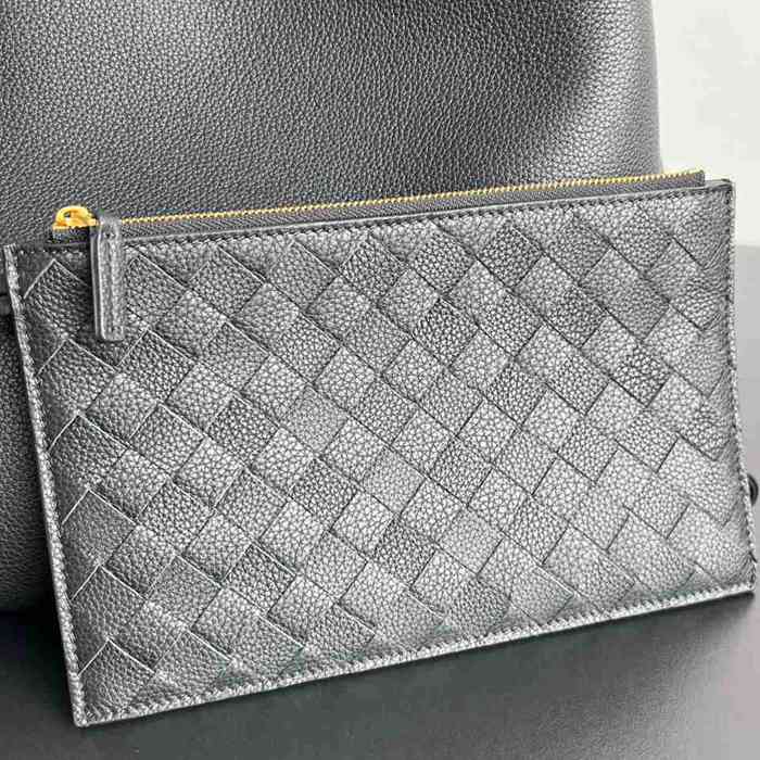 BV ショルダーバッグ レザー ハンドバッグ カンパーナ 39×24×18cm