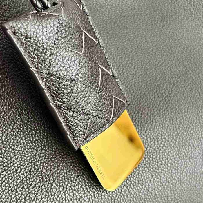 BV ショルダーバッグ レザー ハンドバッグ カンパーナ 39×24×18cm