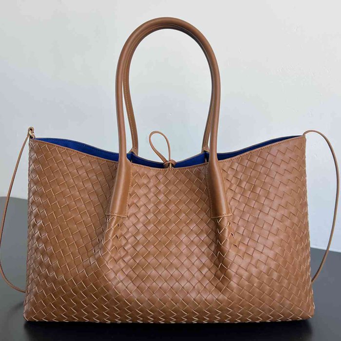 BV トートバッグ レザー ハンドバッグ 編み込み 23×43×14.5cm BV トートバッグ レザー ハンドバッグ 編み込み 23×43×14.5cm