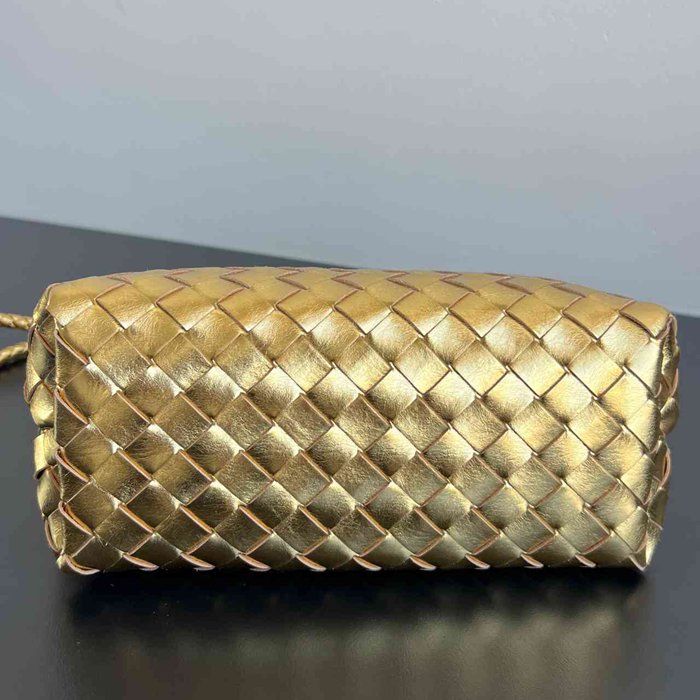 BV ショルダーバッグ レザー ハンドバッグ アンディアーモ 25×22×10.5cm