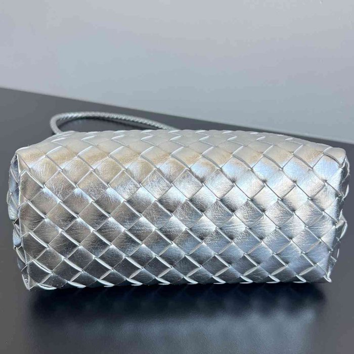 BV ショルダーバッグ レザー ハンドバッグ アンディアーモ 25×22×10.5cm