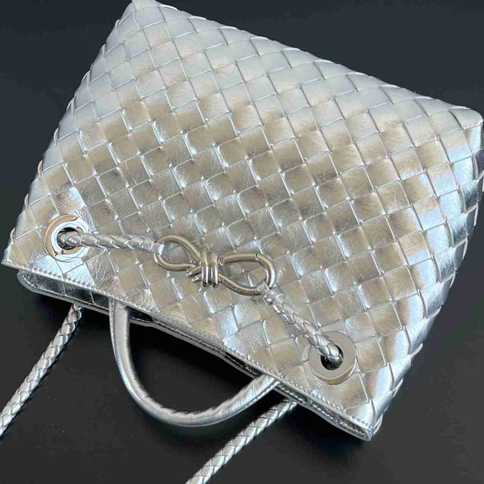 BV ショルダーバッグ レザー ハンドバッグ アンディアーモ 25×22×10.5cm