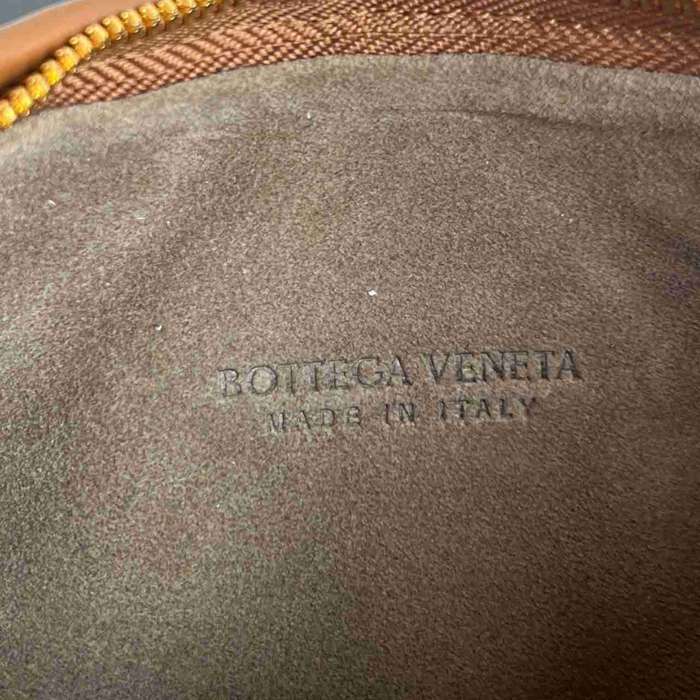 BV ショルダーバッグ レザー ハンドバッグ ヴェネタ 35×21×5cm