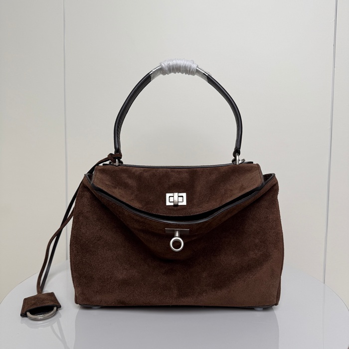 バレンシアガ ショルダーバッグ ロデオ 29×20×10cm バレンシアガ ショルダーバッグ ロデオ 29×20×10cm