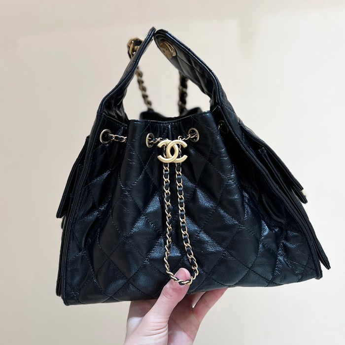 シャネル ショルダーバッグ ホーボー 30×26×14cm シャネル ショルダーバッグ ホーボー 30×26×14cm