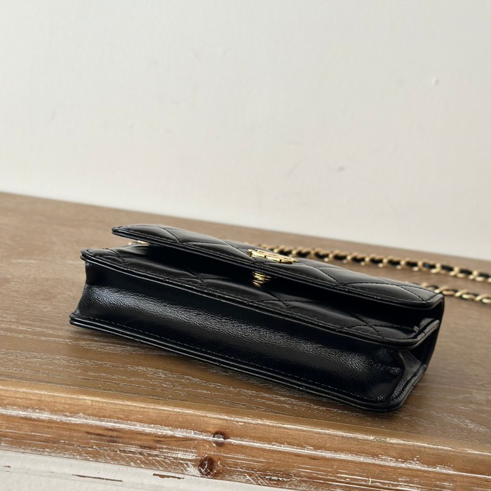 シャネル ショルダーバッグ 9×17×4.5cm