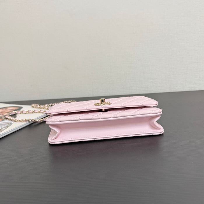 シャネル ショルダーバッグ トレンディCC 18×cm