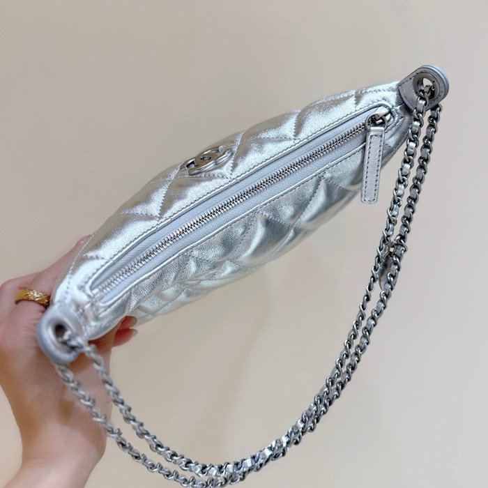 シャネル ショルダーバッグ ホーボー 17×26×8.5cm