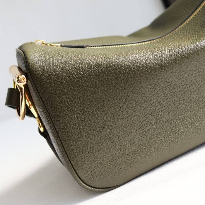 グッチ ショルダーバッグ ハーフホースビット 31.5×17×12cm