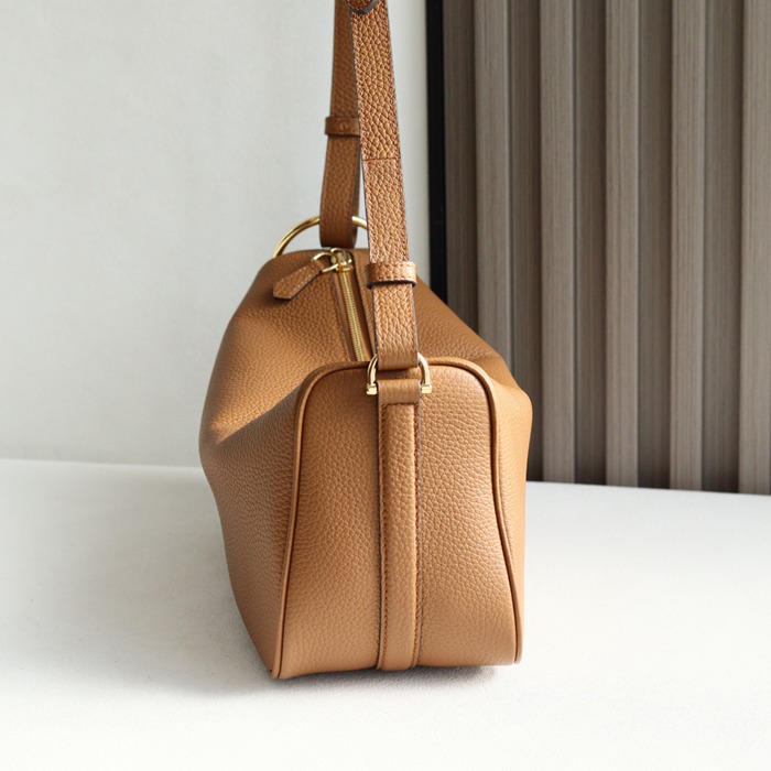 グッチ ショルダーバッグ ハーフホースビット 31.5×17×12cm