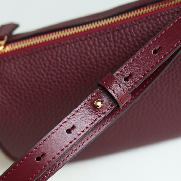 グッチ ショルダーバッグ ハーフホースビット 19×19.5×9cm
