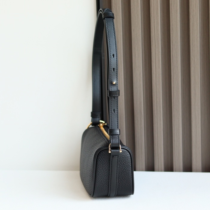 グッチ ショルダーバッグ ハーフホースビット 19×19.5×9cm
