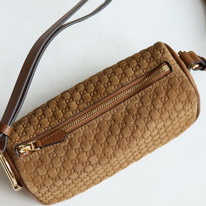 グッチ ショルダーバッグ ハーフホースビット 19×19.5×9cm