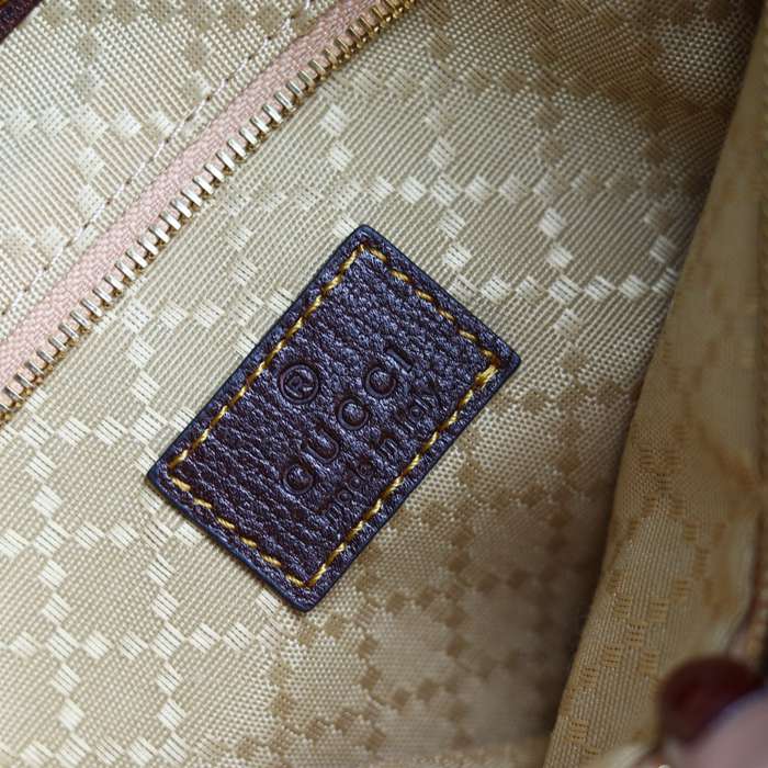グッチ ショルダーバッグ 27×13×6cm