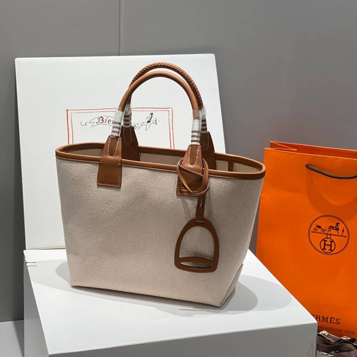 エルメス ハンドバッグ スティープル 25×23×15cm エルメス ハンドバッグ スティープル 25×23×15cm