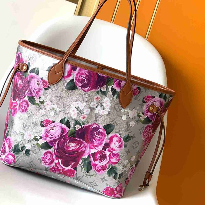 LV トートバッグ ネヴァーフル 31×28×14cm LV トートバッグ ネヴァーフル 31×28×14cm