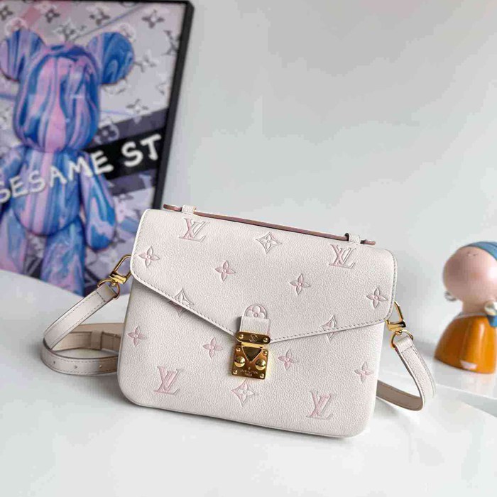 LV ショルダーバッグ ハンドバッグ ポシェットメティス 25×19×7cm LV ショルダーバッグ ハンドバッグ ポシェットメティス 25×19×7cm