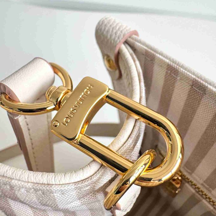 LV ショルダーバッグ ハンドバッグ オンザゴー 25×19×11.5cm