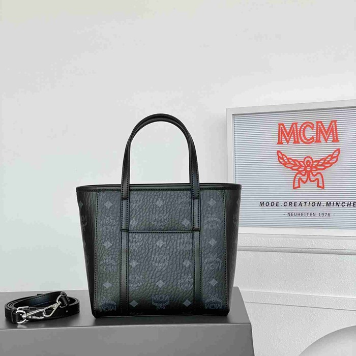 MCM ショルダーバッグ アレン 19×9.5×18.5cm