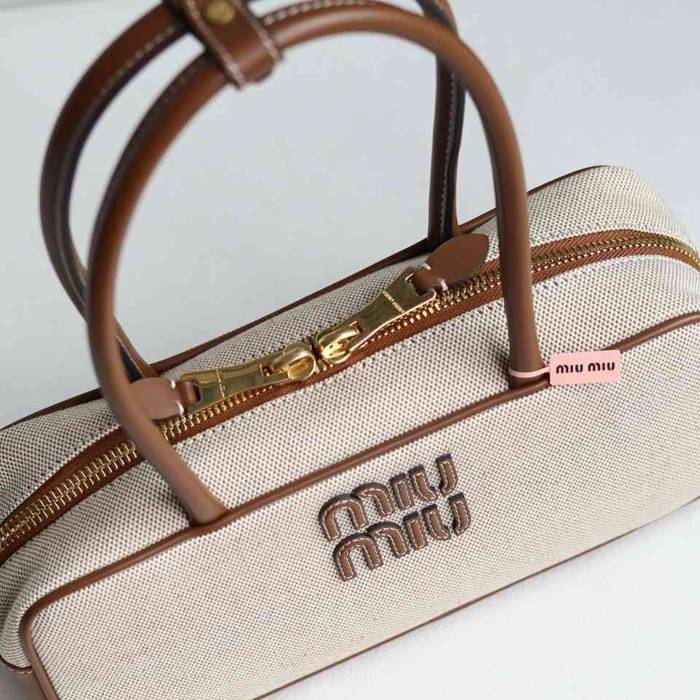 MIUMIU ショルダーバッグ キャンバス ボーリングバッグ 28×12×9cm