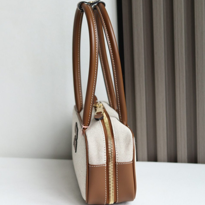 MIUMIU ショルダーバッグ キャンバス ボーリングバッグ 28×12×9cm